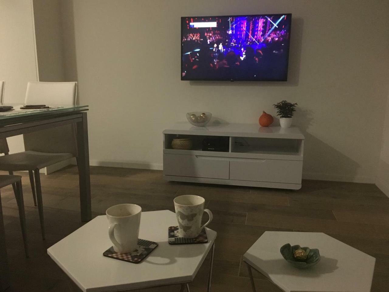 Narnia Apartment Split Luaran gambar