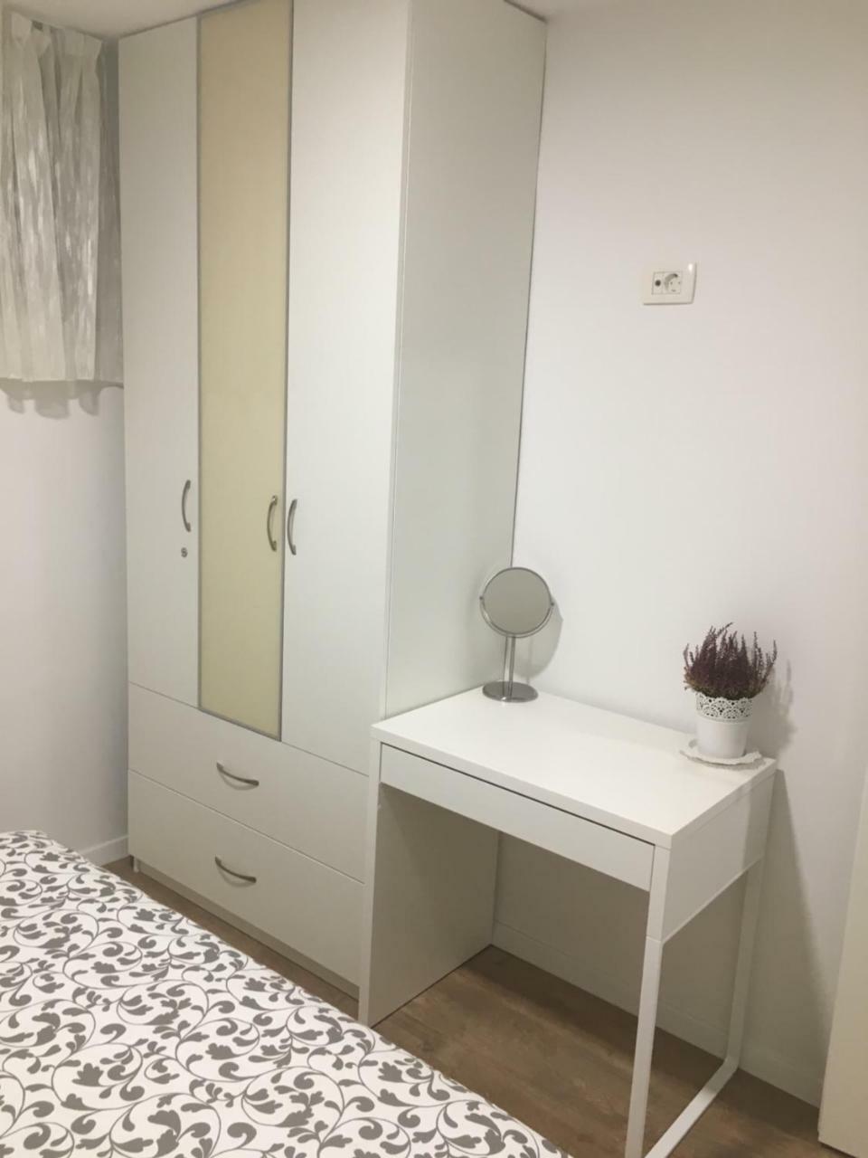 Narnia Apartment Split Luaran gambar